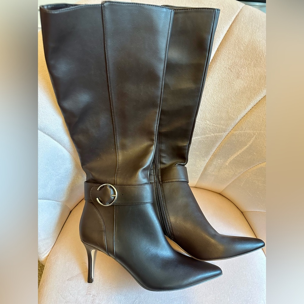 Women's Dark Chocolate Brown Knee-High Pointed Toe Stiletto Boots